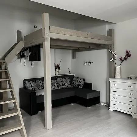 Blooming Sky Apartment Budapest